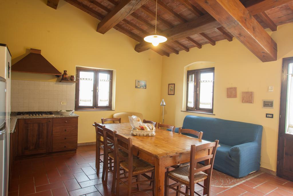 Monte Lopio Bio Agriturismo Pratini חדר תמונה