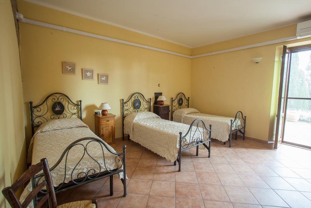 Monte Lopio Bio Agriturismo Pratini חדר תמונה