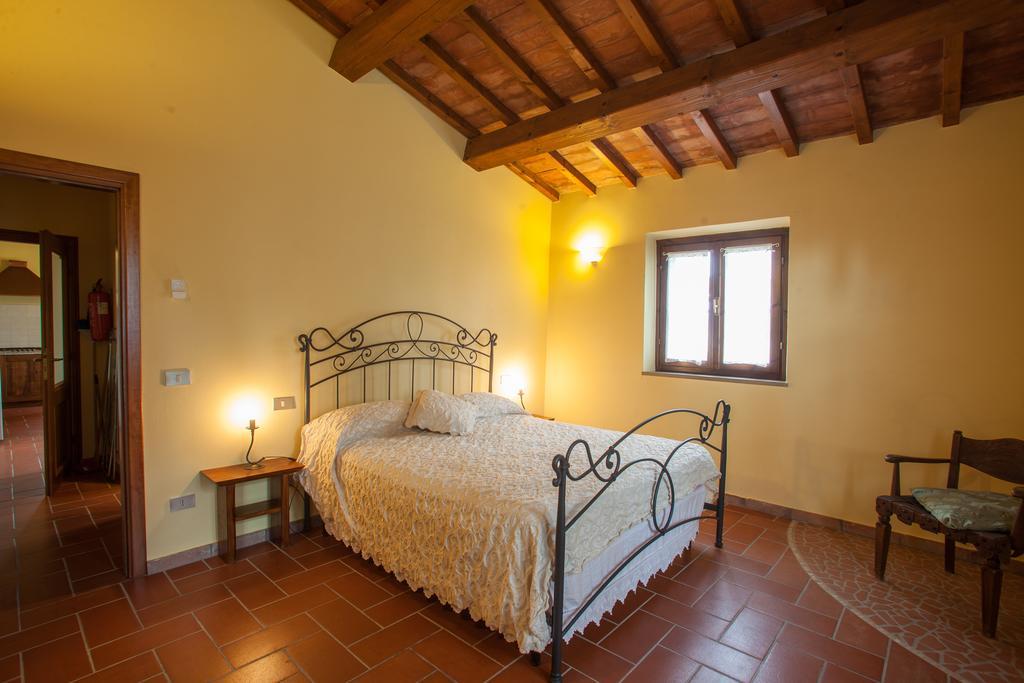 Monte Lopio Bio Agriturismo Pratini חדר תמונה